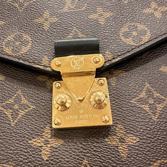 Louis Vuitton Pochette Métis - Picture 3 of 4